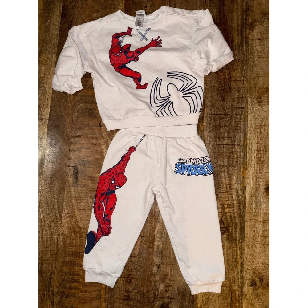 Marvel Amazing Spider-Man Toddler 2T 2 Piece Sweatshirt Jogger Set
